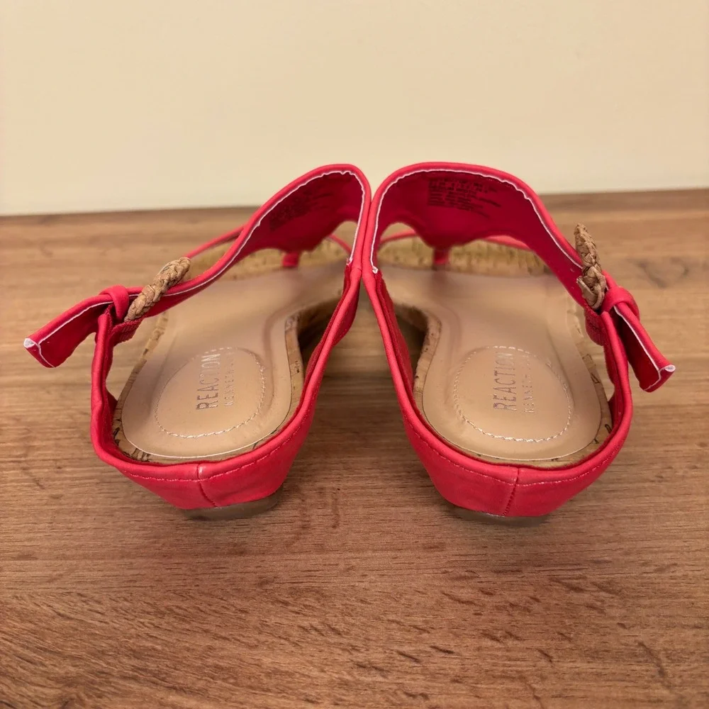 KENNETH COLE REACTION Great Buckle Wedge Sandal Geranium Red Women Size 8 Casual